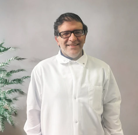 Dr. Manu Sachdev
